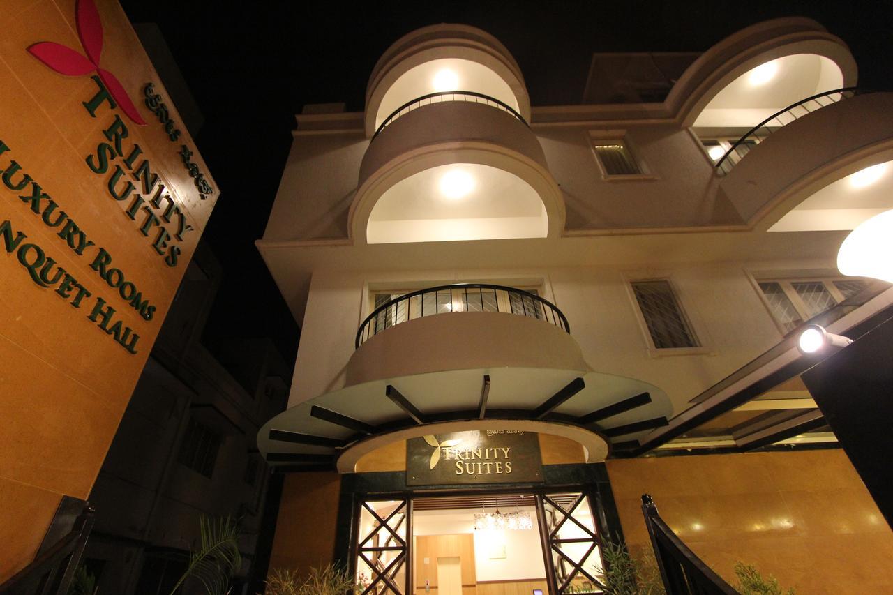 Trinity Suits Bangalore Luaran gambar